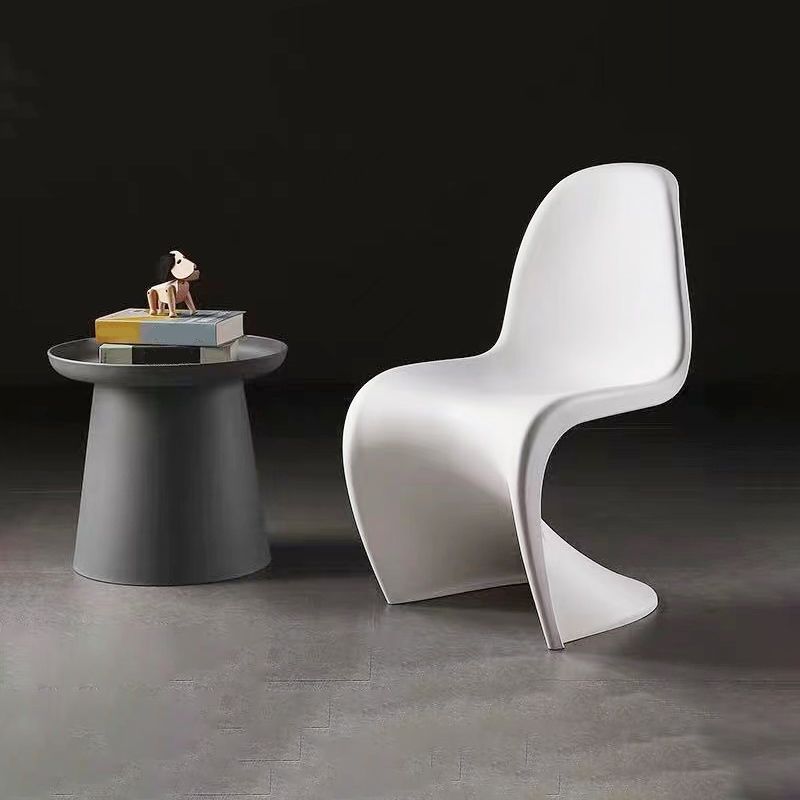 Sedia da pranzo in plastica in plastica in plastica scandinava sedia posteriore solido per casa