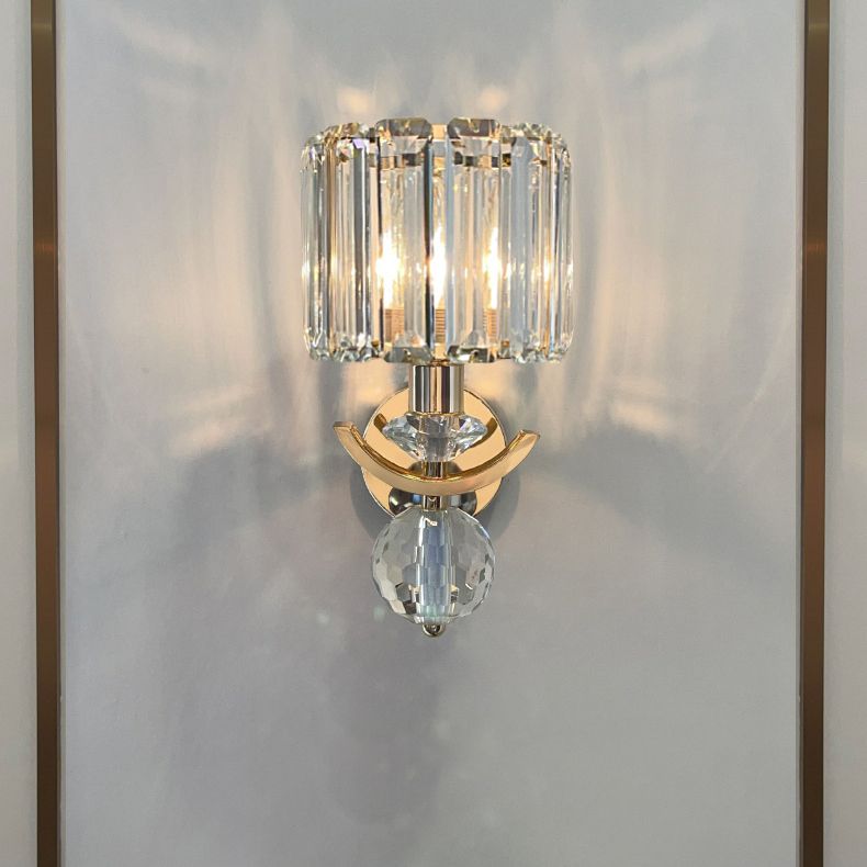 Crystal Gold Wall Lamp in Modern Luxury Style Electroplate Metal Wall Light for Interior Spaces