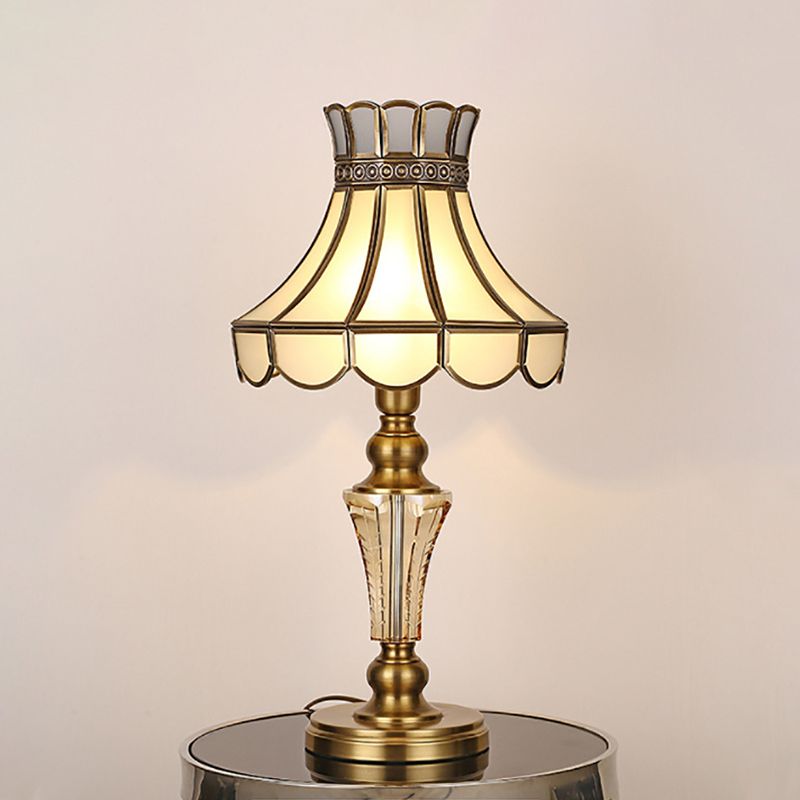 American Brass Table Lamp Flower Shape Table Light with Glass for Bedroom