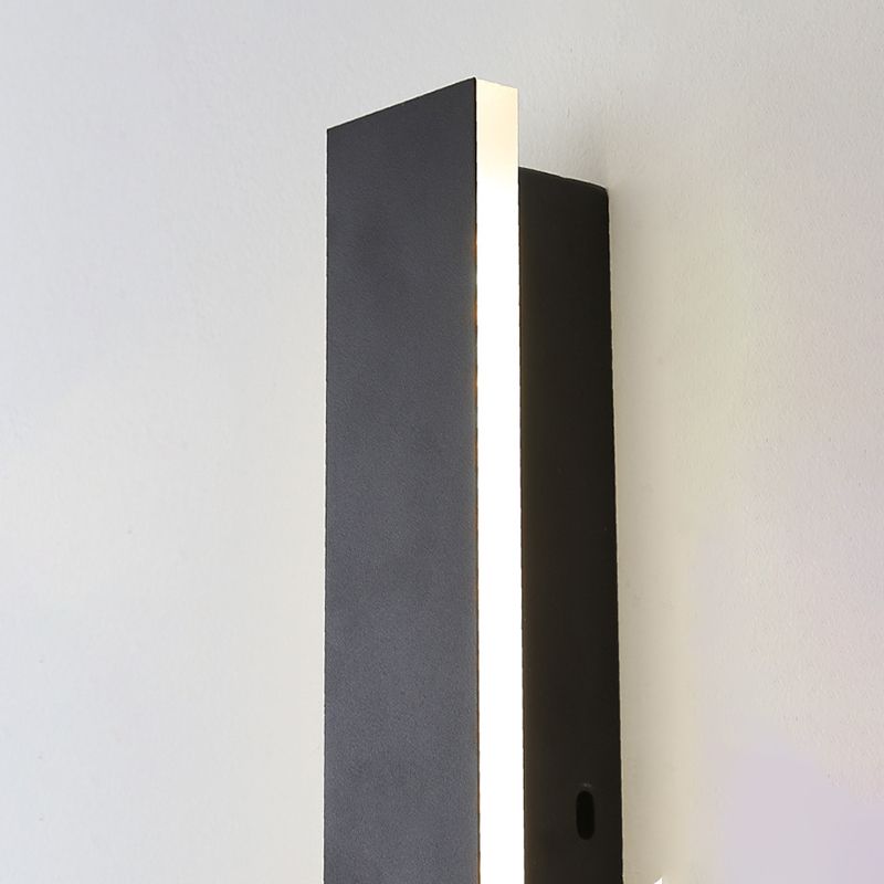 Nordic Style Iron Wall Light Strip Shape Wall Lamp with Acrylic Shade for Outdoor