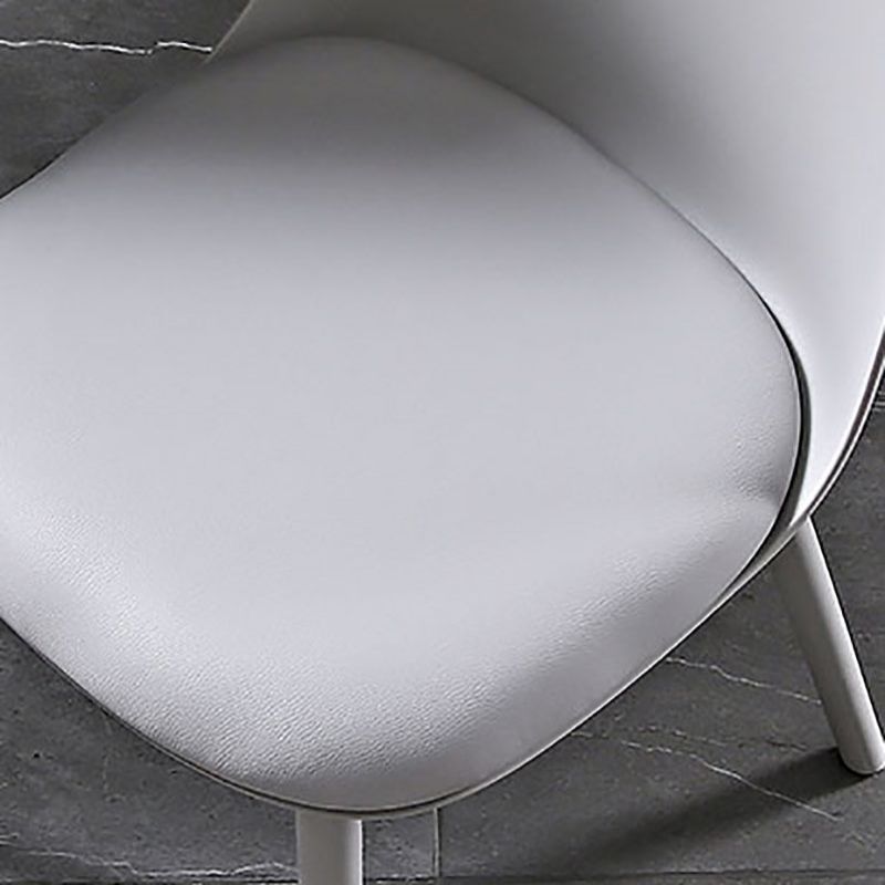 Silla lateral de comedor de plástico de estilo escandinavo, silla sin brazos con respaldo abierto para el hogar