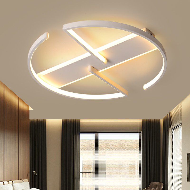 Nouveauté Nordic Circle LED Plafonnier Métallique Chambre Plafonnier Luminaire en Blanc