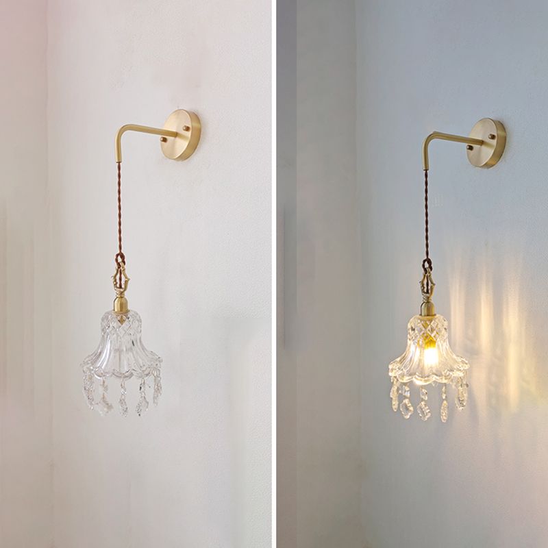 Metal Modern Wall Sconce Geometric Shape Wall Lamp with Crystal Shade