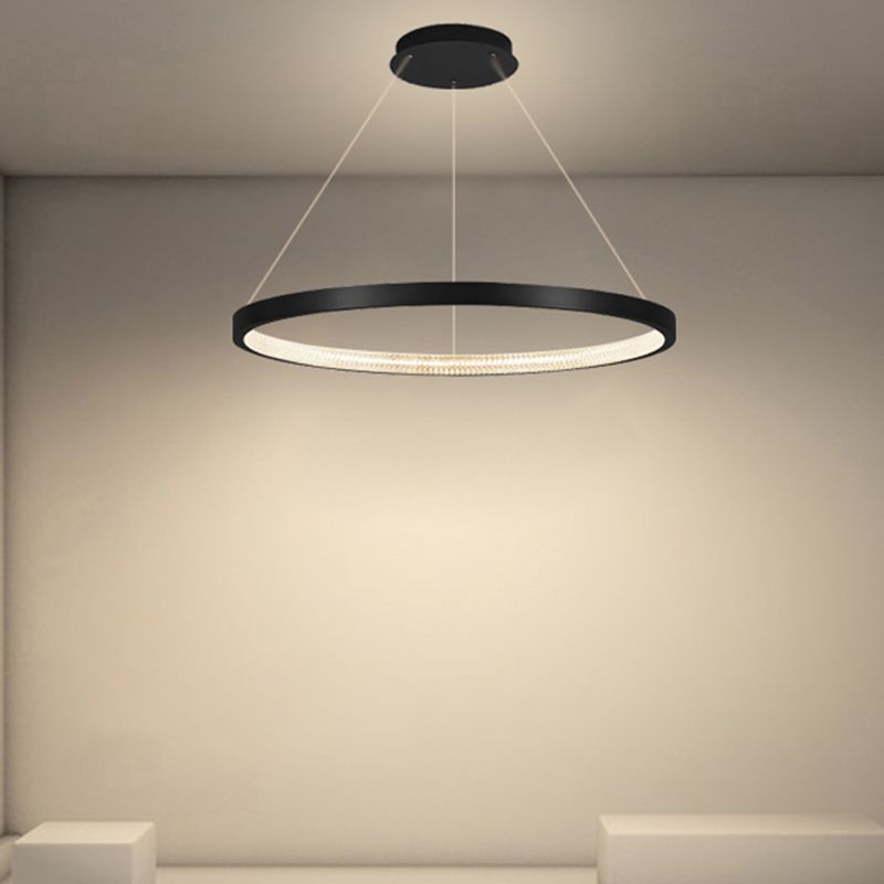 Circle Shape Metal Pendant Light Fixture Modern 1 Light Hanging Light Fixture in Black