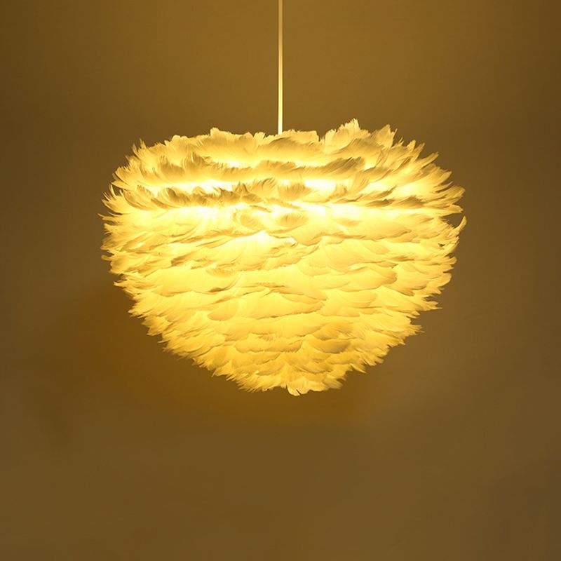 Eigentijdse bol kroonluchter hanger lichte veer gesuspendeerd verlichting voor slaapkamer