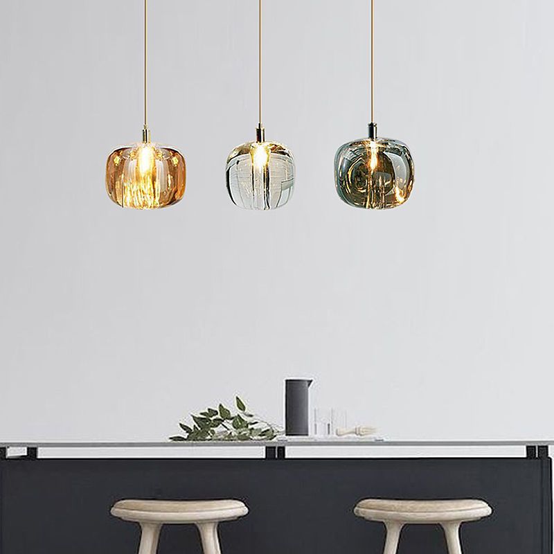 1 éclairage pendentif globe lumineux