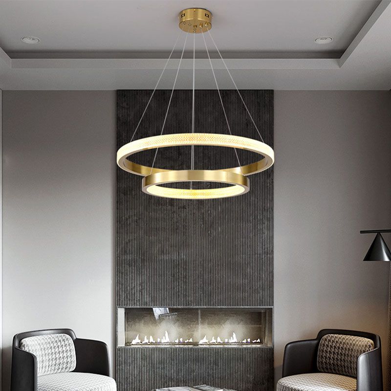 Moderner einfacher charakteristischer Stil LED Hängende Kronleuchter Licht für Wohnzimmer Esszimmertreppe