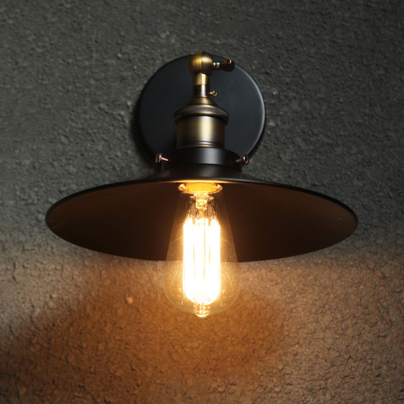 Stile industriale a parete svasata in metallo 1 metallo a parete chiara