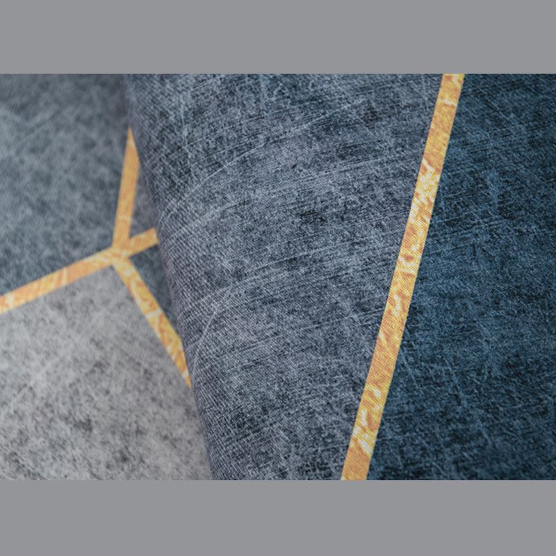 Mehrfarbiger nordischer Innenteppich aus Polyester mit geometrischem Druck, rutschfester Teppich für die Inneneinrichtung