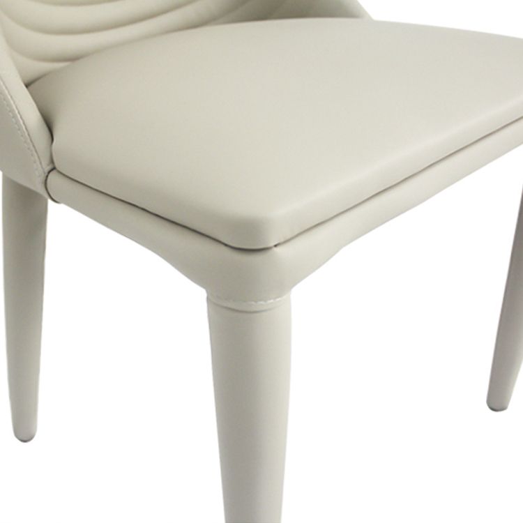 Silla de comedor de cuero PU moderna, sillas de comedor de metal sin brazos para uso doméstico