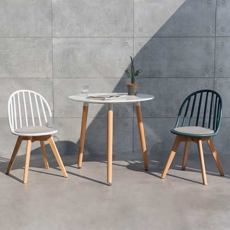 Chaise de salle à manger scandinave, chaise d'appoint à dossier Windsor avec pieds en bois pour usage domestique