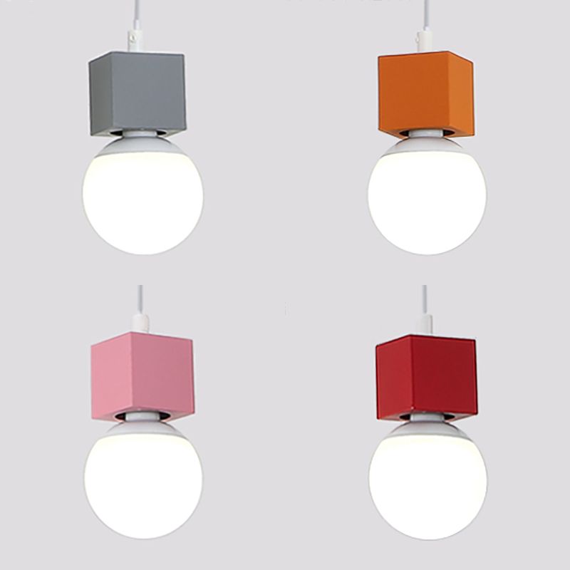 Loft Stylish Bare Lampe Decke Hanges Licht mit quadratischem Design 1 Kopf Metallic Anhänger Beleuchtung in Grau/Rot