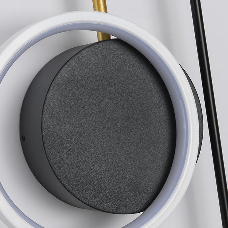 Lampada a parete a LED in stile moderno Fissaggi di illuminazione a parete in metallo con ombra acrilica per soggiorno