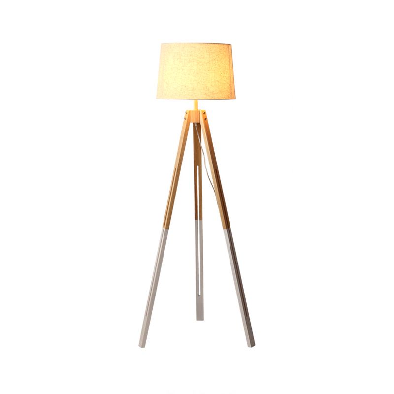 Tombra de tambor de 3 patas Luz de piso de tela moderna 1 Bulbo Lámpara de pie de piso negro/blanco y madera para sala de estar