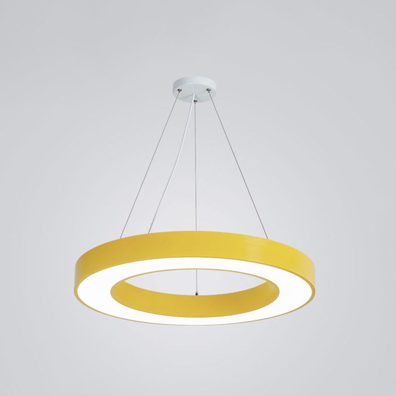 Forme de bague en métal La lumière suspendue style moderne 1-Light Hanging Mount Fixture pour la maternelle