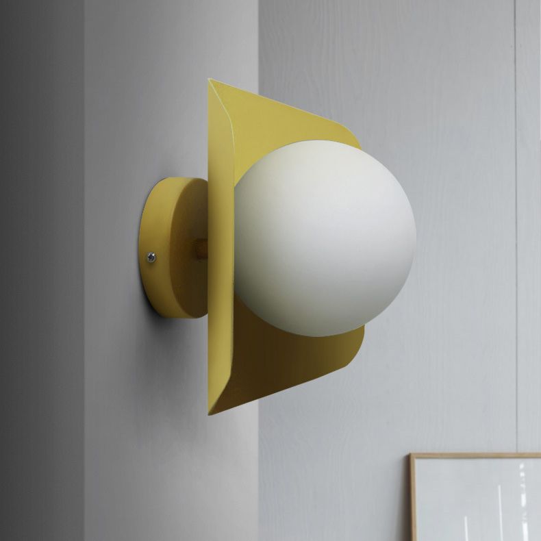 Éclairage mural en forme de boule nordique Éclairage mural en verre nordique pour chambre à coucher