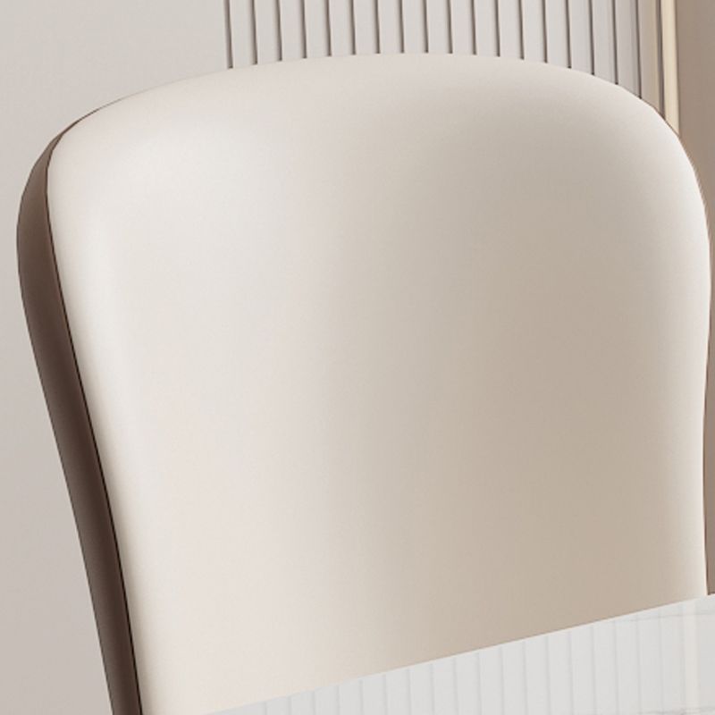 1/4/5/6 Stücke Luxus -Ess -Set mit Steintisch und Lederstühlen Esseet Set