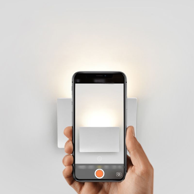 Square Shade Metal Wall Sconce Modern Style 1-Light Wall Mount Lighting