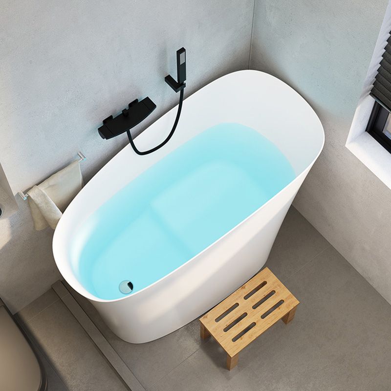 Antique Finish Soaking Oval Bath Stand Alone Modern Bathtub (Stool not Included)