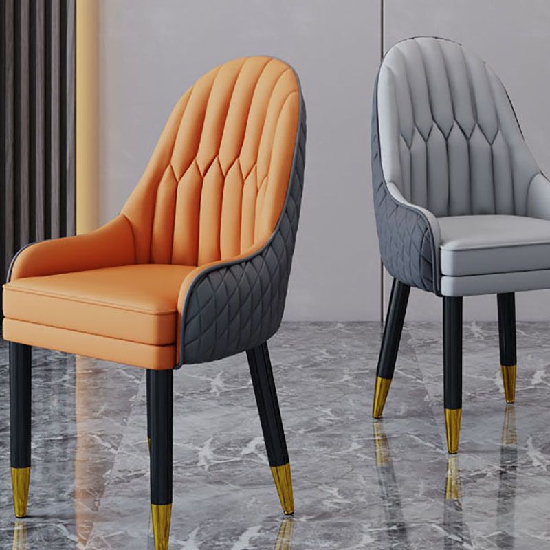 Sillón interior escandinavo tapizado con respaldo Parsons, silla de comedor de madera