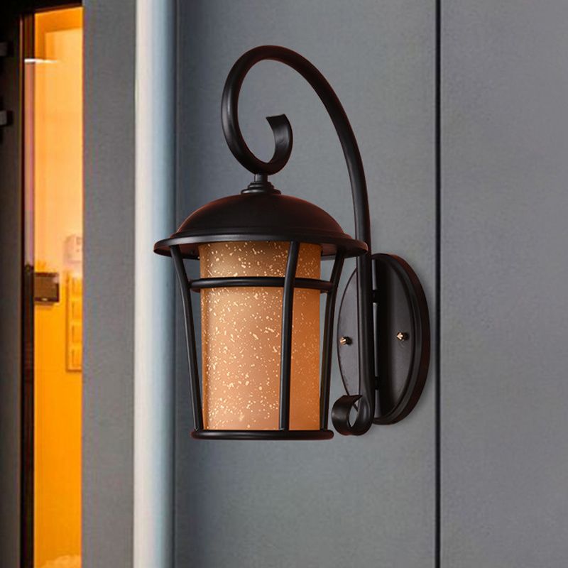 1 Cylindre Cylindre Éclairage monté Country Black Finition Amber Amber Glass Wall Murce avec un bras plongeant