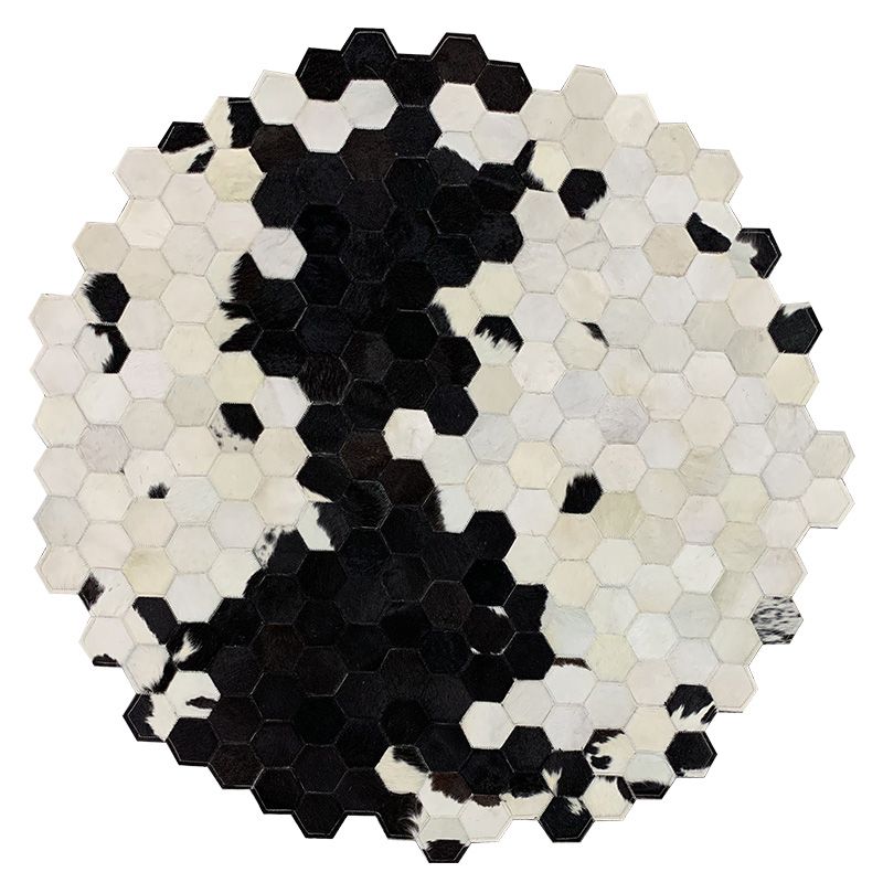 Creative Round Area Rug Geometric Print Splicing Carpet Handmade Cowhide Rug for Living Room
