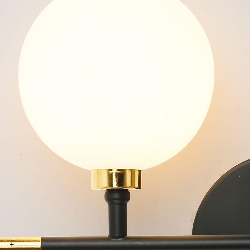 Schlafzimmer einfache Leuchtenleuchten Metall 1 Blub weiße Glaswandmontage Beleuchtung