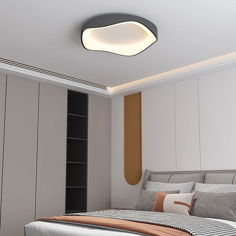 Nordic Flush Mount Metal LED Ceiling Light Fixture for Living Room