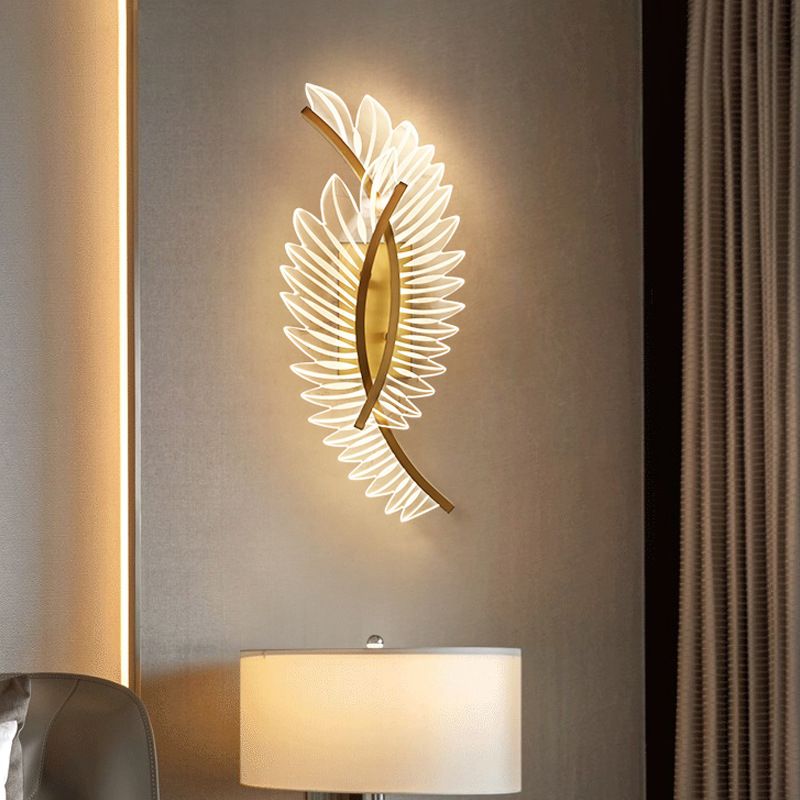 Unique Shape Wall Mounted Light Fixture Modern Wall Mounted Lighting in Gold