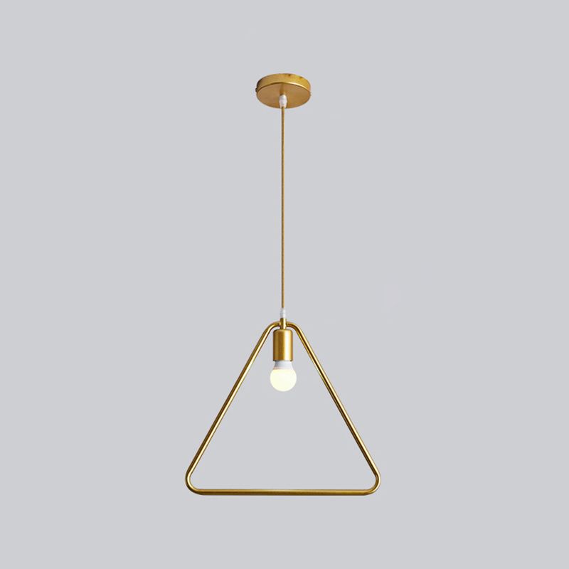 Moderna simple estilo múltiples formas colgantes de hierro 1 colgante de luz en la tienda de ropa dorada para ropa