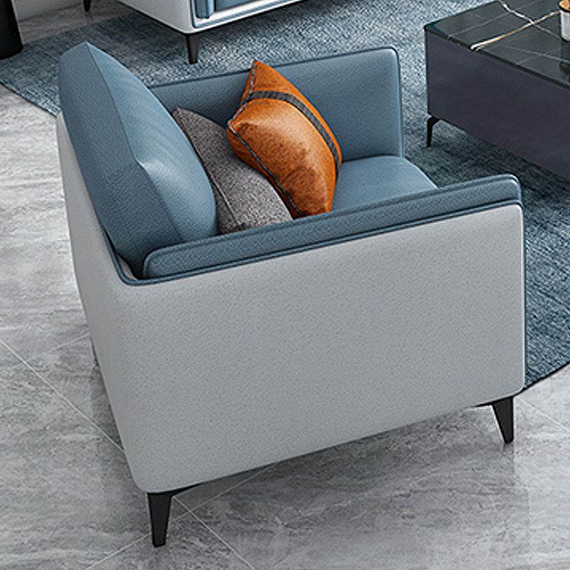 Zeitgenössisches gepolstertes Sofa Blue genähte Kissen Rückencouch mit Smokingarm