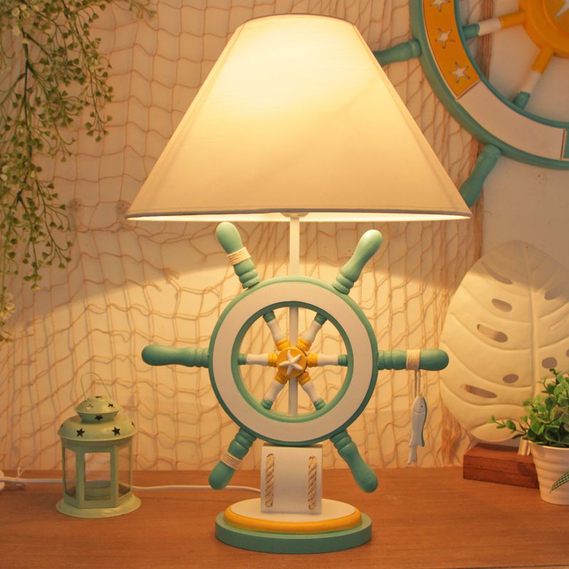 Lampada da tavolo per bambini in resina timone Lampada da scrivania a testa singola rosa/verde con paralume in tessuto bianco a botte
