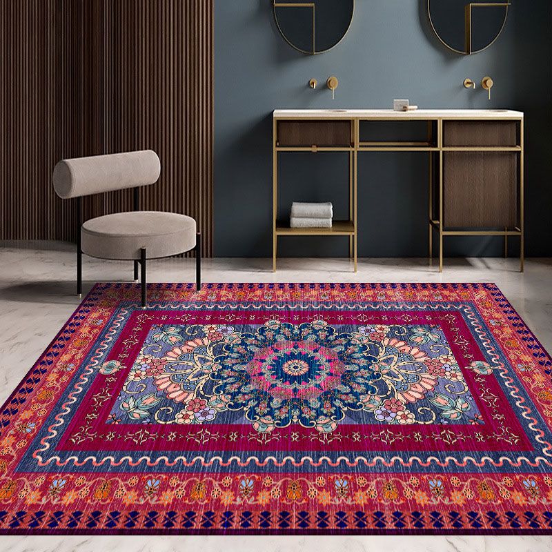 Traditional Border Pattern Rug Polyester Indoor Carpet Non-Slip Backing Area Rug for Living Room