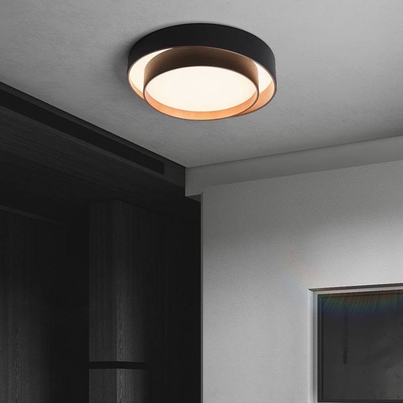 Modernism LED Flush Mount Round Metal Ceiling Light Fixture for Bedroom