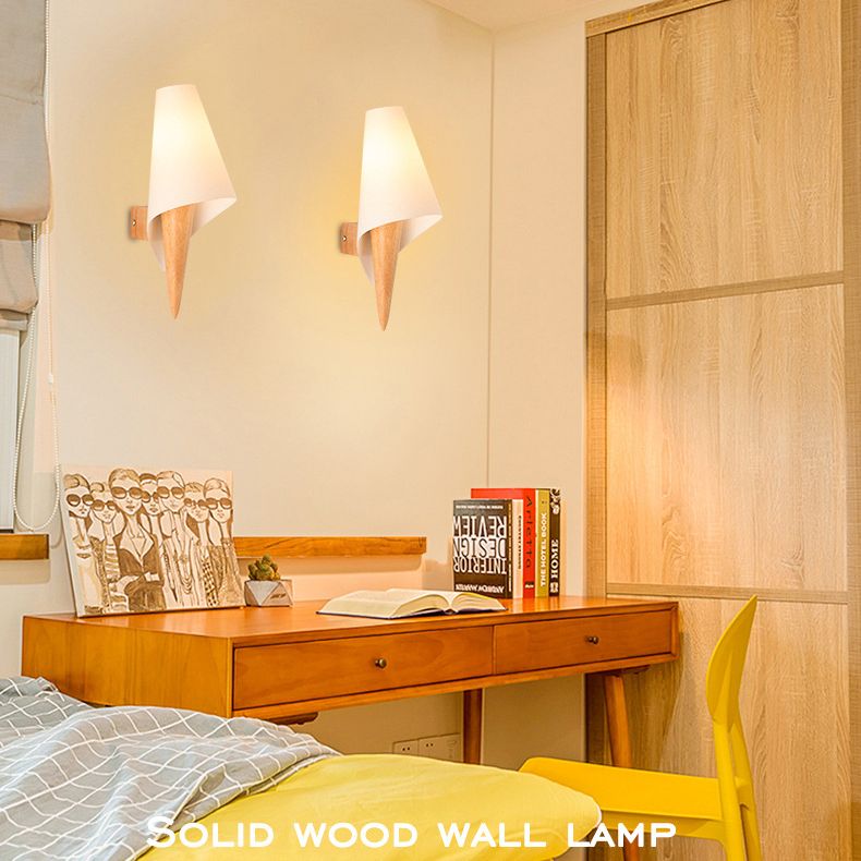 Creative Wooden Wall Lamp 1 Head Glass Shade Wall Sconce for Corridor Bedroom