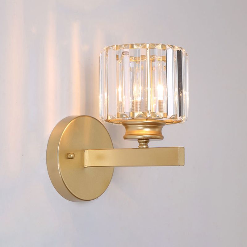 Modernism Single Wall Mounted Sconce Golden/Black Shaded Wall Light