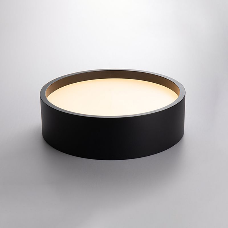 Round Shape LED Ceiling Lamp Modern Iron 1 Light Flush Mount for Balcony