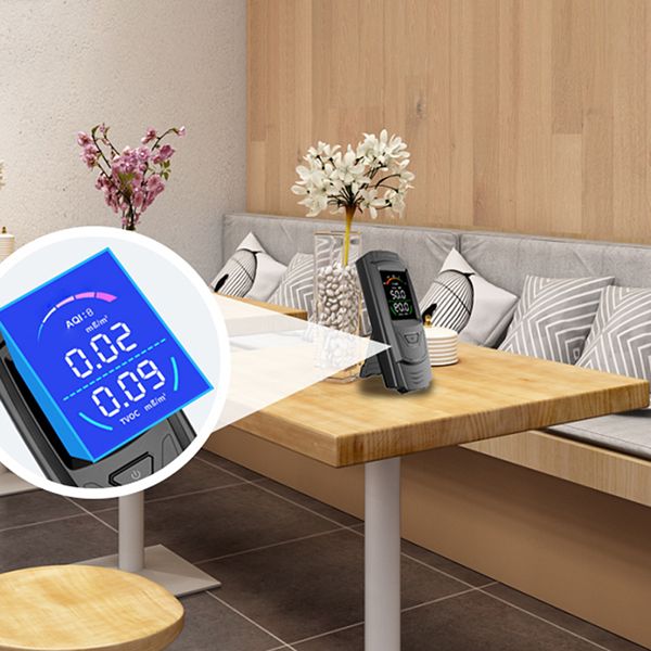 Industrial Pine Wood Table for Restaurant Dining Table with Metal Pedestal Base