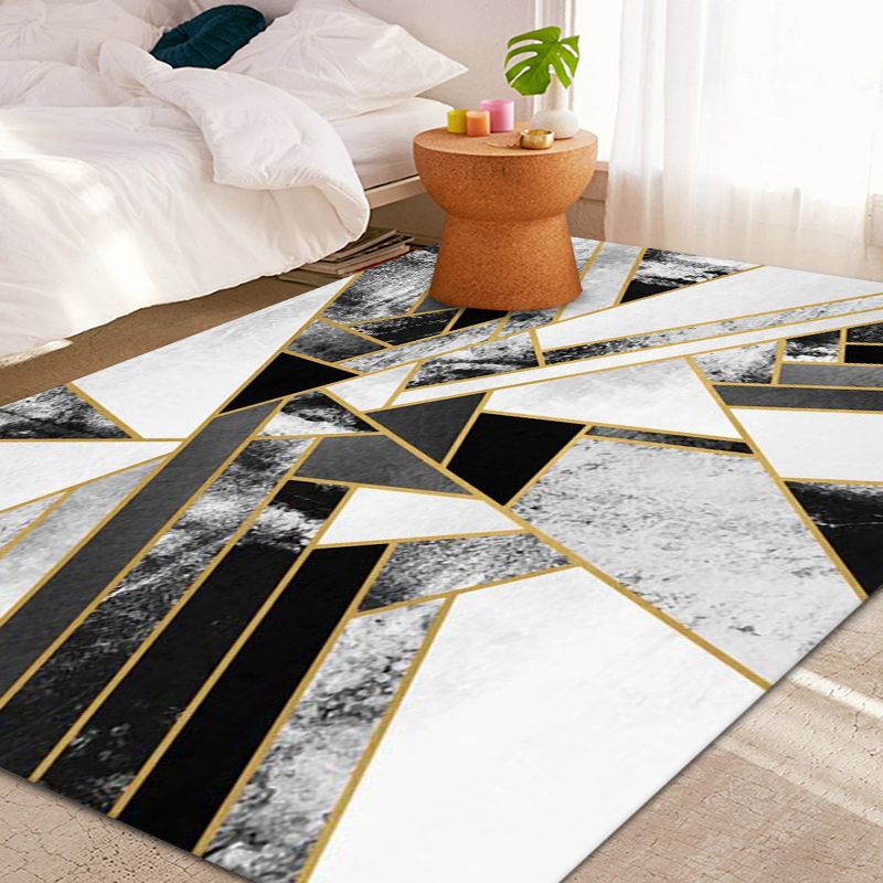 Gold Modern Rug Polyester Graphic Area Rug Non-Slip Backing Rug for Living Room