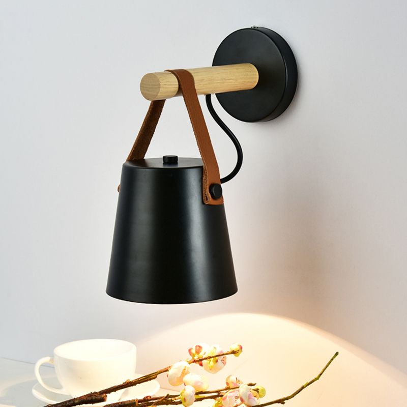 Zeitgenössische minimalistische Holzwandleuchte Ein-Bulb-Wandleuchte für Wohnzimmer