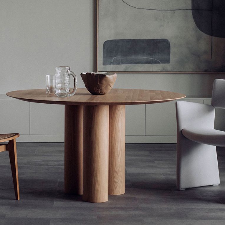 Round Dining Table Solid Wood  Modern Style Dinner Table for Home Kitchen