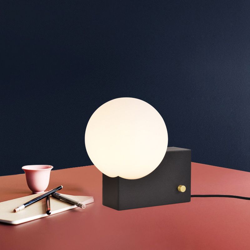Modern Style Table Lamp 1-Light Desk Light with Glass Shade for Living Room