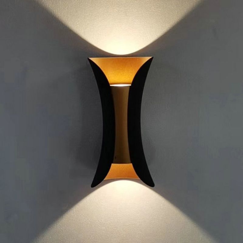 Curl Shape Wall Light Modern Style Metal 1 Light Wall Lamp for Outdoor