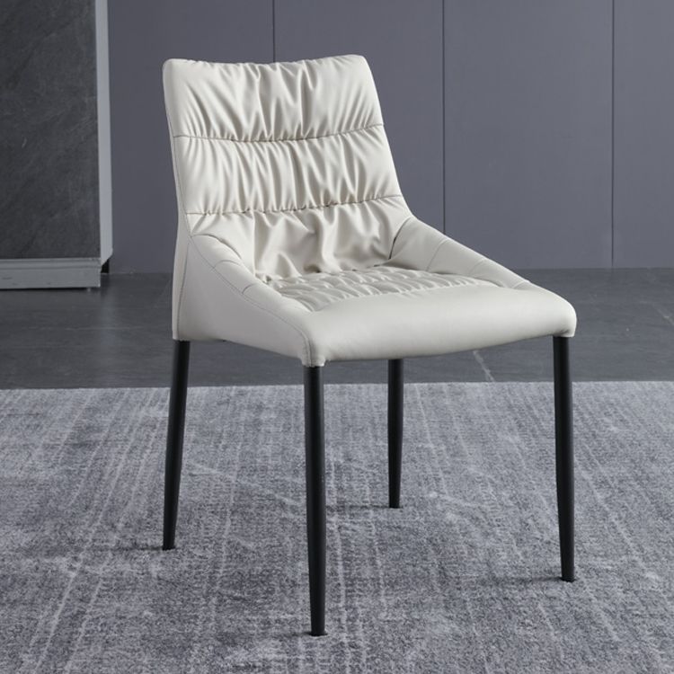 Silla de comedor de metal de estilo moderno, silla lateral sin brazos de comedor de cuero para cocina