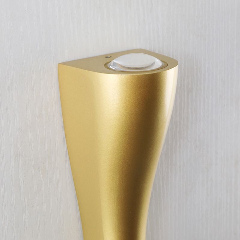 Modern Sconce Light Fixture Household Metal Wall Mounted Lamp for Sitting Room