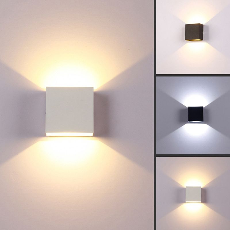 Square Shape Wall Lighting Modern Style Metal 2 Lights Sconce in Black/White