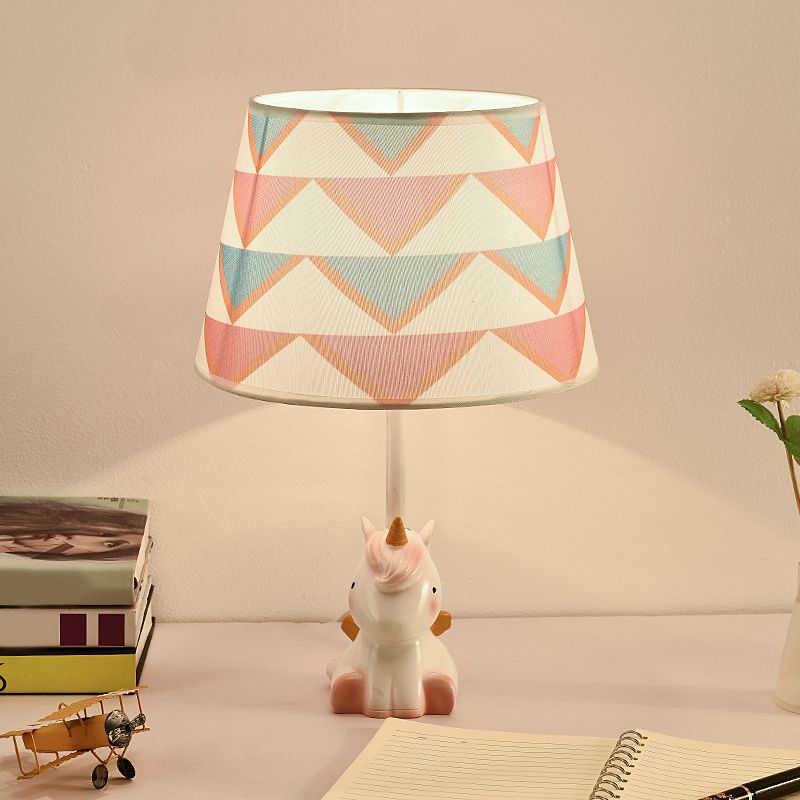 Côté à cône de tissu Cartoon de lampe 1 clair blanc / rose / bleu lumière de table avec base de licorne arc-en-ciel