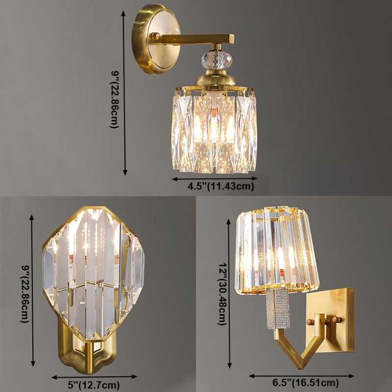 Geometrischer Schatten Einleichter Wandleuchter moderner Kristallwandmontage Leuchte in Messing