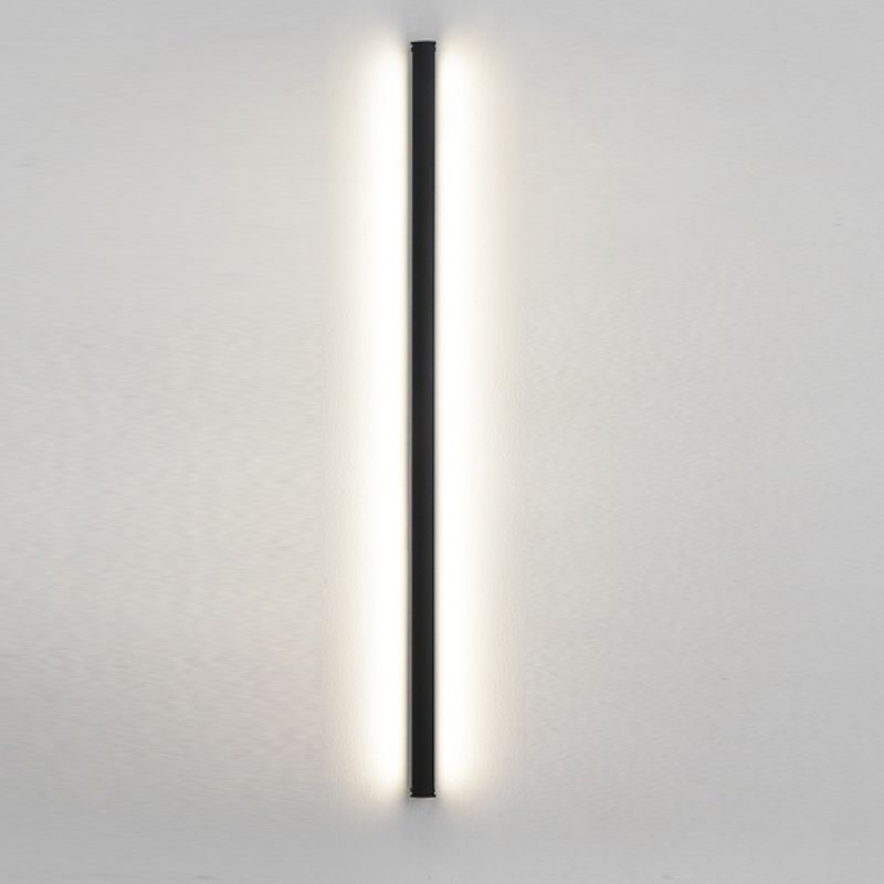 Metal Linear Shape Wall Lighting Modern Style 1 Light Wall Mounted Light Fixture in Black