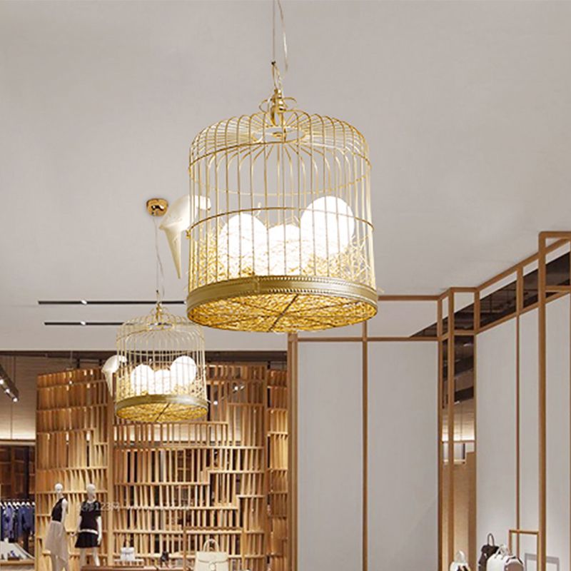 Lampadario in vetro bianco opaco a forma di uovo rustico 3 luci appesi lampada con uccello e gabbia per uccelli